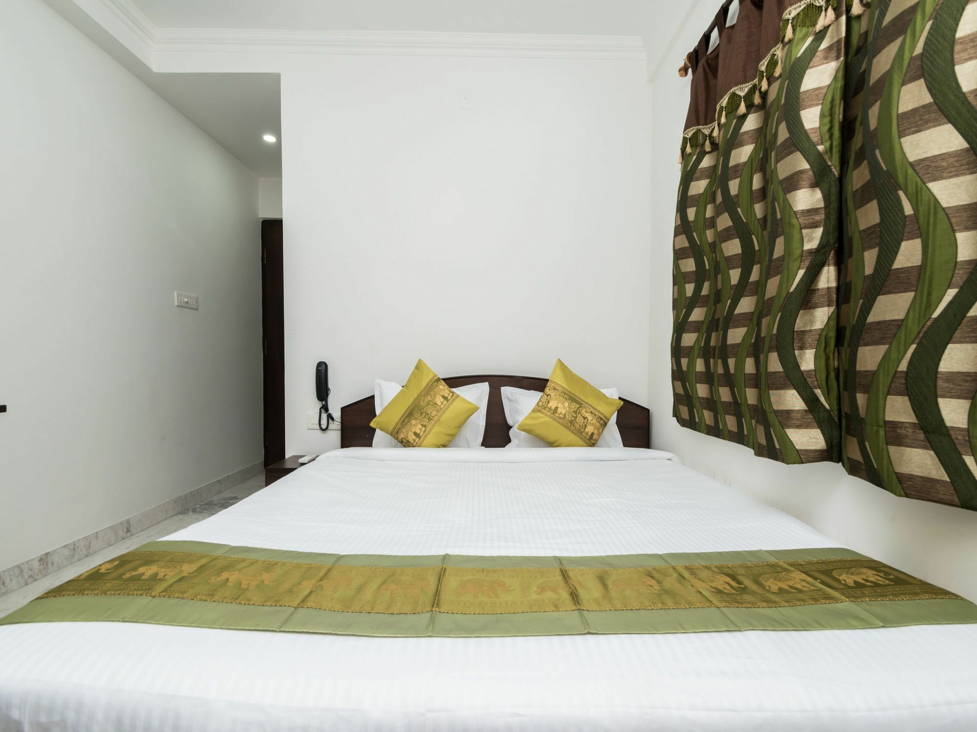 Super Hotel O New Town Near Axis Mall Formerly Spandan Inn 加尔各答 外观 照片